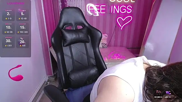  Evoni b online show from 09/18/25, 07:38