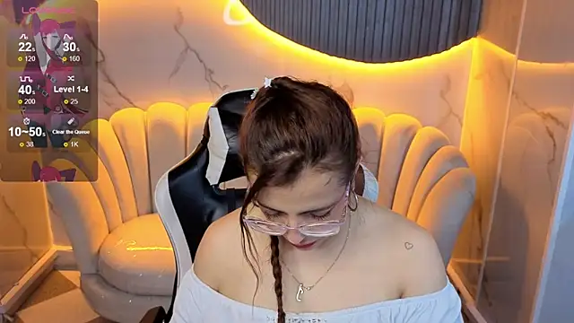  Evoni b online show from 11/29/25, 01:03