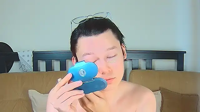 Derek Carter online show from 09/19/25, 01:01