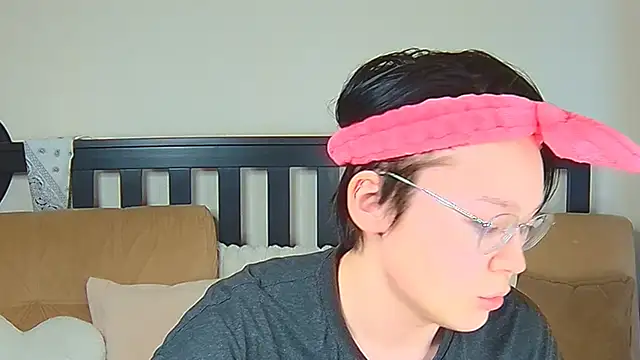 Derek Carter online show from 10/04/25, 01:20