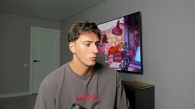 Snapshot of DaniHort chatting on 12/21/25, 12:01 DaniHort online show from 12/21/25, 12:01