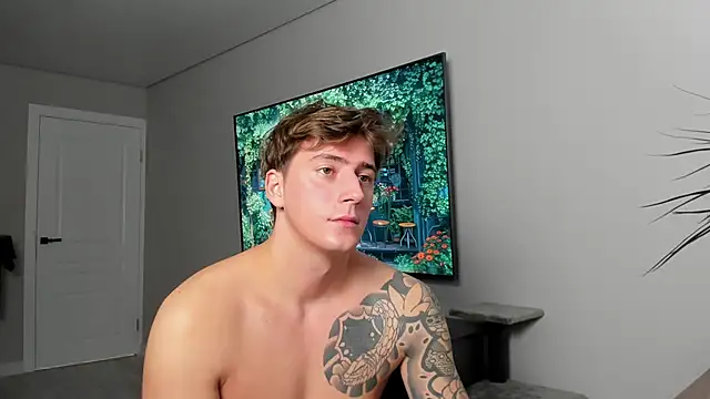 Snapshot of DaniHort chatting on 02/26/26, 07:51 DaniHort online show from 02/26/26, 07:51