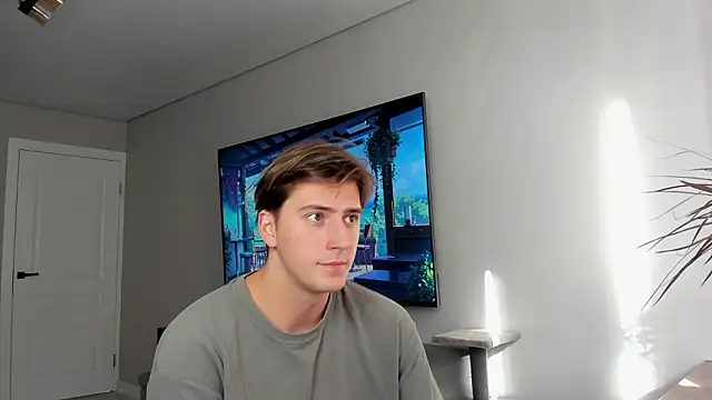 Snapshot of DaniHort chatting on 03/03/26, 08:20 DaniHort online show from 03/03/26, 08:20