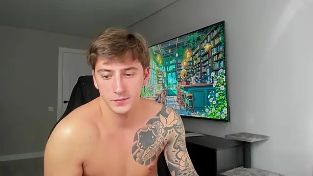 Snapshot of DaniHort chatting on 04/13/26, 08:20 DaniHort online show from 04/13/26, 08:20