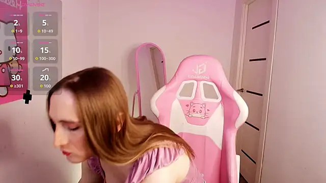 Snapshot of Vi_Luxy chatting on 01/08/26, 02:03 Vi Luxy online show from 01/08/26, 02:03