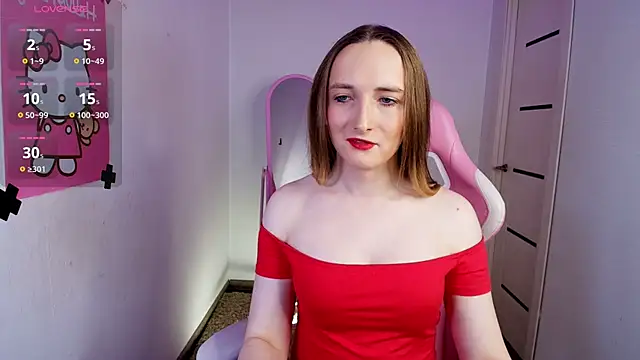 Snapshot of Vi_Luxy chatting on 02/01/26, 02:10 Vi Luxy online show from 02/01/26, 02:10