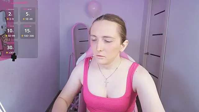 Snapshot of Vi_Luxy chatting on 03/21/26, 02:05 Vi Luxy online show from 03/21/26, 02:05