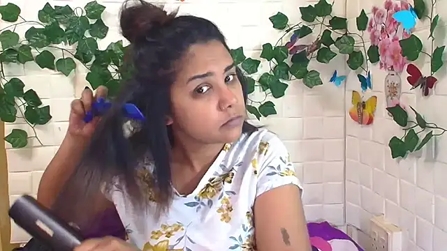 Snapshot of IndiaSexyStripper4u chatting on 09/16/25, 05:14 IndiaSexyStripper4u online show from 09/16/25, 05:14