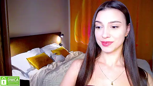 Snapshot of elza_rose chatting on 11/04/25, 07:24 elza rose online show from 11/04/25, 07:24