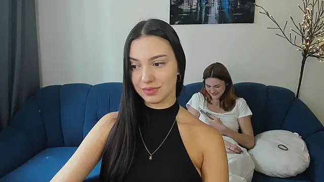 Snapshot of elza_rose chatting on 07/08/26, 09:25 elza rose online show from 07/08/26, 09:25