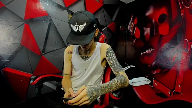 StraightBoy Nick online show from 11/22/25, 11:59