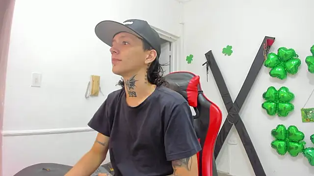 StraightBoy Nick online show from 03/25/26, 05:02