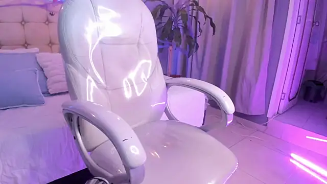 Snapshot of Jordan_24_ chatting on 10/05/25, 01:37 Jordan 24 online show from 10/05/25, 01:37