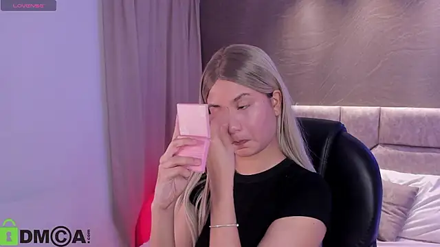 Arinextdoor online show from 02/01/26, 02:32