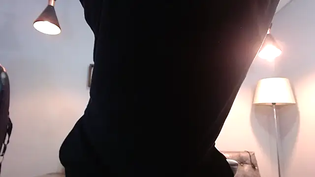 Snapshot of Xfire_boy69 chatting on 11/28/25, 02:53 Xfire boy69 online show from 11/28/25, 02:53