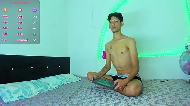 liaam mendoza online show from 09/19/25, 04:14