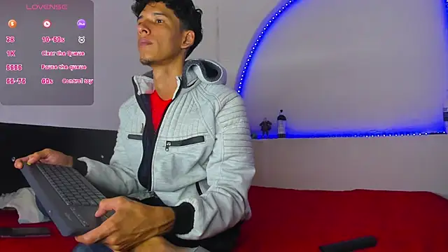 liaam mendoza online show from 10/16/25, 03:07