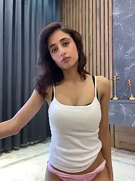 Snapshot of AriaXFlirt chatting on 11/14/25, 09:52 AriaXFlirt online show from 11/14/25, 09:52