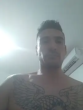 bigandstrong2217 online show from 04/16/26, 01:28