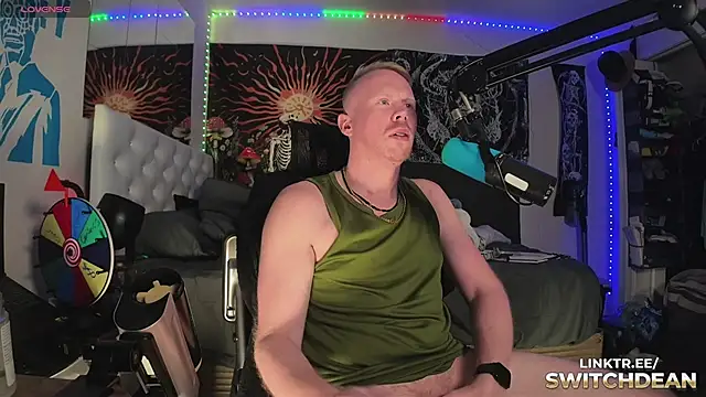 Snapshot of twunkdean chatting on 09/26/25, 06:23 twunkdean online show from 09/26/25, 06:23