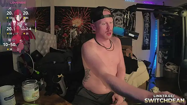 Snapshot of twunkdean chatting on 10/14/25, 12:00 twunkdean online show from 10/14/25, 12:00