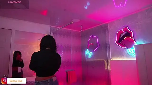 Dannaa Lovs online show from 01/16/26, 01:26