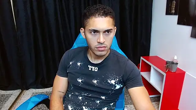 Derek Storm  online show from 12/22/25, 12:35