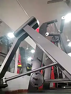 Snapshot of jorge406 chatting on 10/04/25, 01:31 jorge406 online show from 10/04/25, 01:31