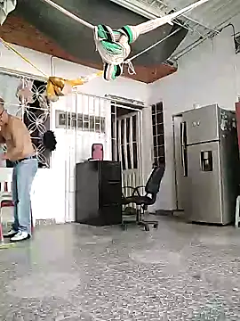 Snapshot of jorge406 chatting on 10/26/25, 02:01 jorge406 online show from 10/26/25, 02:01