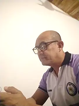 jorge406 online show from 11/04/25, 09:08