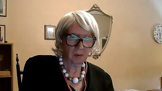 ROBY SWEETHOT online show from 09/29/25, 11:09