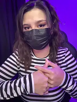 Snapshot of Anonnymsk chatting on 03/06/26, 05:04 Anonnymsk online show from 03/06/26, 05:04