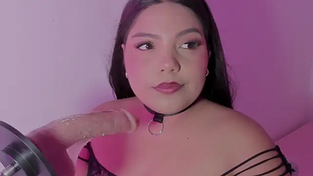 Snapshot of Lily_hot25 chatting on 10/05/25, 01:48 Lily hot25 online show from 10/05/25, 01:48