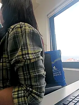 Snapshot of _Kamy_Hot chatting on 03/20/26, 01:05 Kamy Hot online show from 03/20/26, 01:05