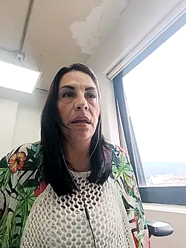 Snapshot of _Kamy_Hot chatting on 04/22/26, 07:37 Kamy Hot online show from 04/22/26, 07:37