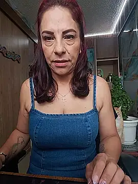 Snapshot of _Kamy_Hot chatting on 06/02/26, 01:24 Kamy Hot online show from 06/02/26, 01:24