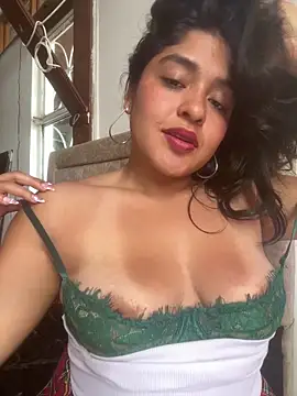 EmilyNoir1 online show from 06/20/26, 07:05