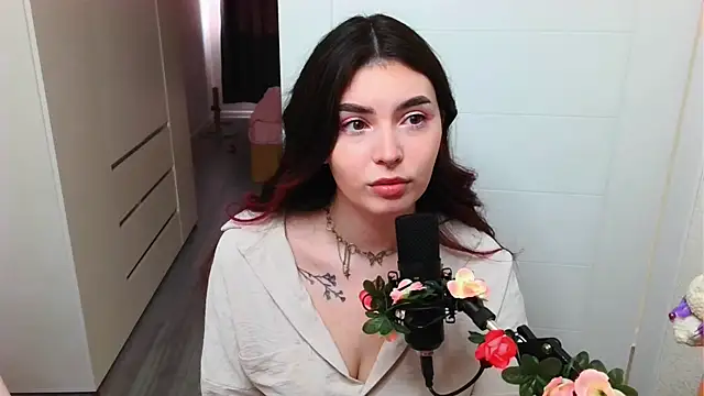 Snapshot of peachyness chatting on 04/02/26, 12:58 peachyness online show from 04/02/26, 12:58