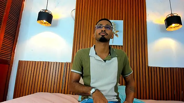 Darwin mayo online show from 11/01/25, 06:10