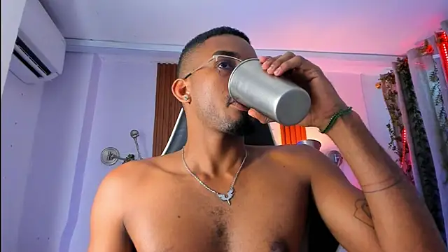 Darwin mayo online show from 02/06/26, 05:49