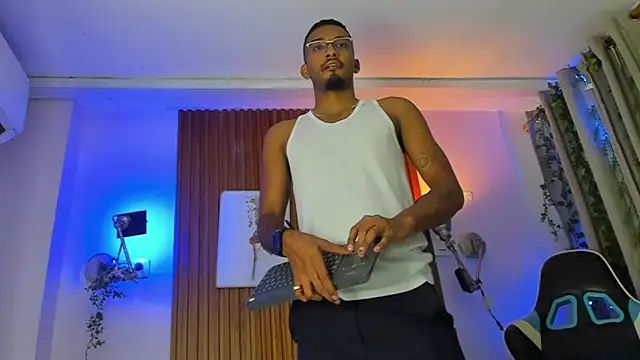 Darwin mayo online show from 03/06/26, 05:31