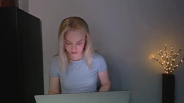 Lia noo regrets online show from 05/12/26, 05:21