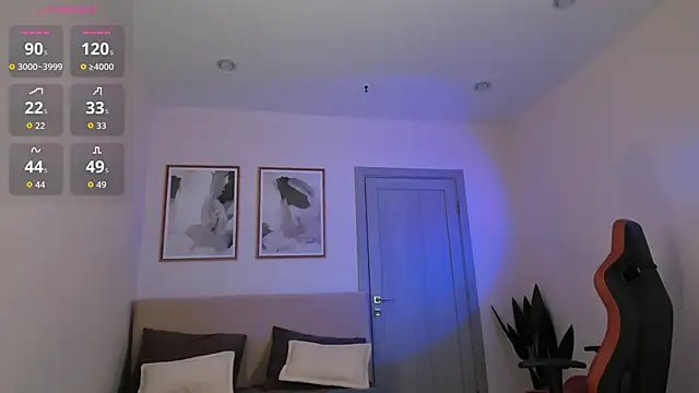 Snapshot of liamure chatting on 04/05/26, 12:13 liamure online show from 04/05/26, 12:13