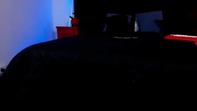 Alisse Moore online show from 04/11/26, 12:31