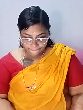 zara-mallus online show from 10/25/25, 05:08