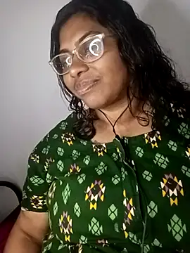 zara-mallus online show from 10/28/25, 07:56