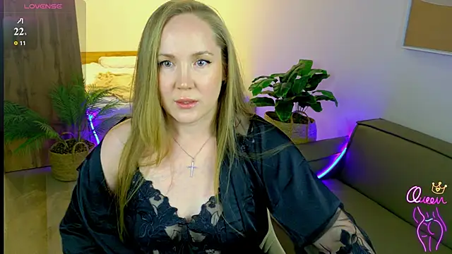 Snapshot of BethSun chatting on 06/18/26, 07:51 BethSun online show from 06/18/26, 07:51