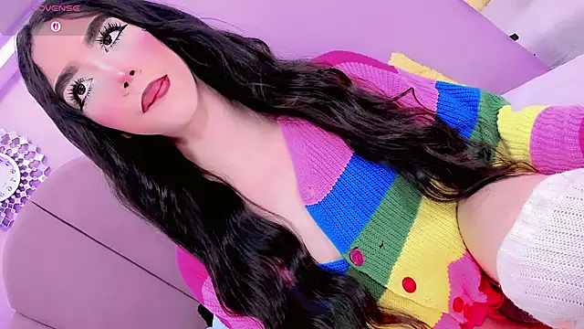 ShantyMillan online show from 12/18/25, 01:06