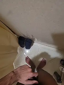 Snapshot of catluvr999 chatting on 02/25/26, 03:16 catluvr999 online show from 02/25/26, 03:16