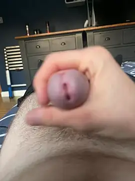 Ukshungent online show from 07/28/26, 07:39